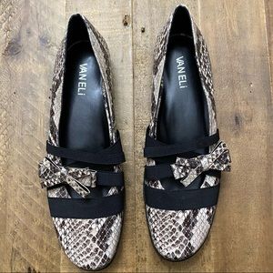 Vaneli Snakeskin leather Loafers Shoes size 7.5